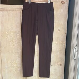 Vuori Meta Pant V430-L Men’s 32x34 Burgundy Athletic Slim